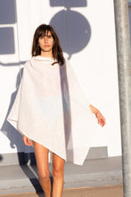 Load image into Gallery viewer, Poncho